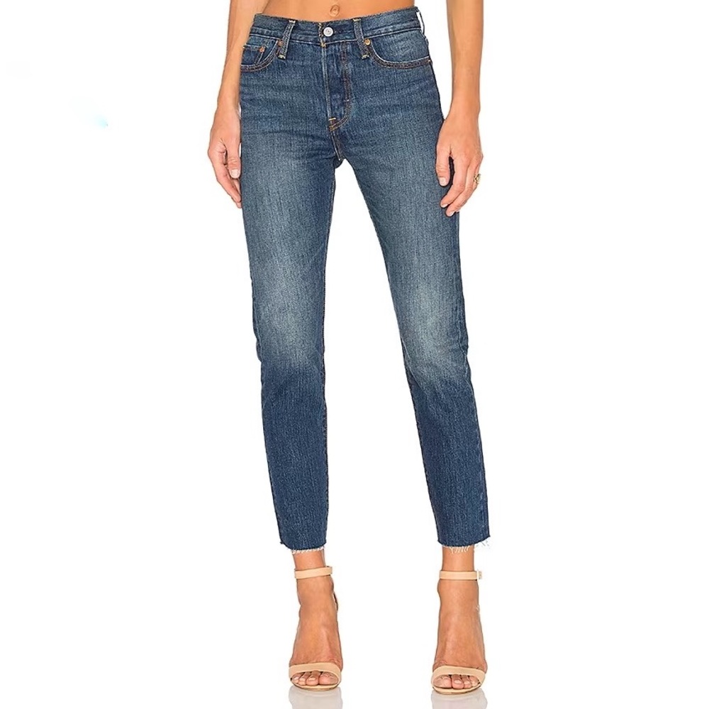 Levi’s | Wedgie White Oak Denim In Classic Tint Size 25‎